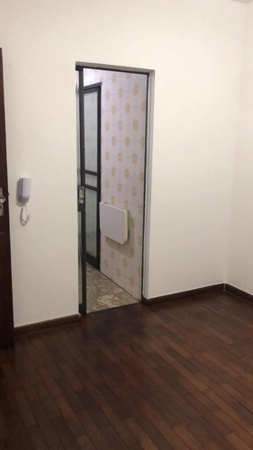 Apto 3 Quartos Sendo Suíte E 2 Quartos E Demais Dependências