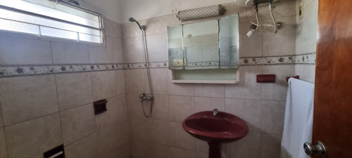 Venta Casa 4 Dormitorios En Prado Con Cochera- Regimiento 9