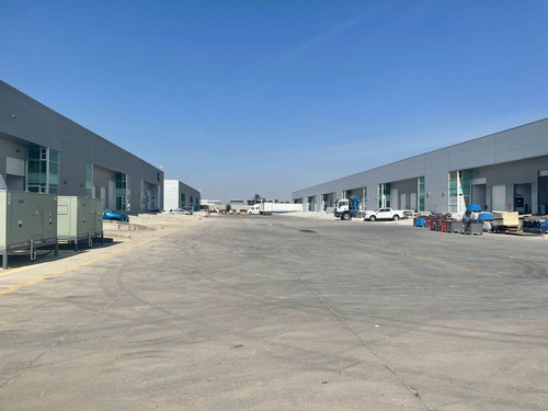 Se Renta Bodega Cross Dock En Carretera Silao Irapuato