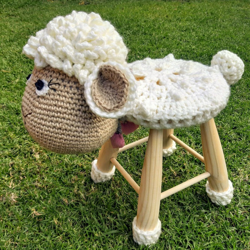 Imagen 2 de 6 de Banquito Infantil De Madera Marta Amigurumi Tejido Crochet