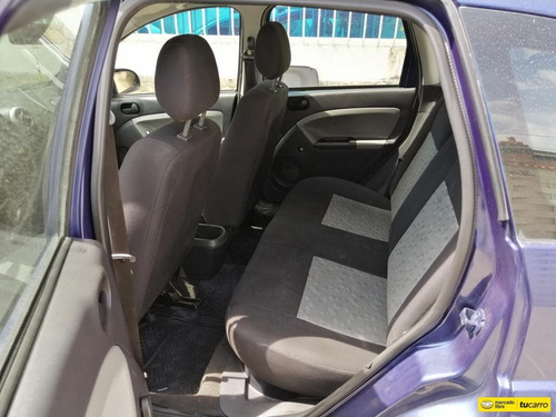 Imagen 9 de 11 de Ford Fiesta Max Automatico