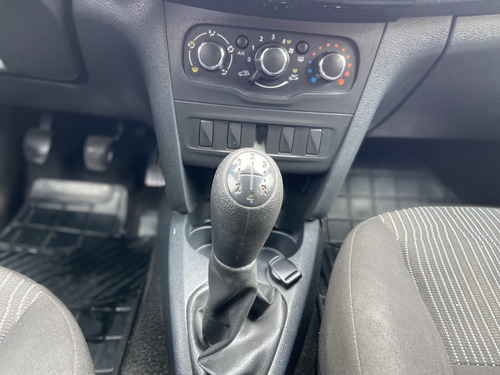 Renault Sandero 1.0 12V SCE FLEX LIFE MANUAL