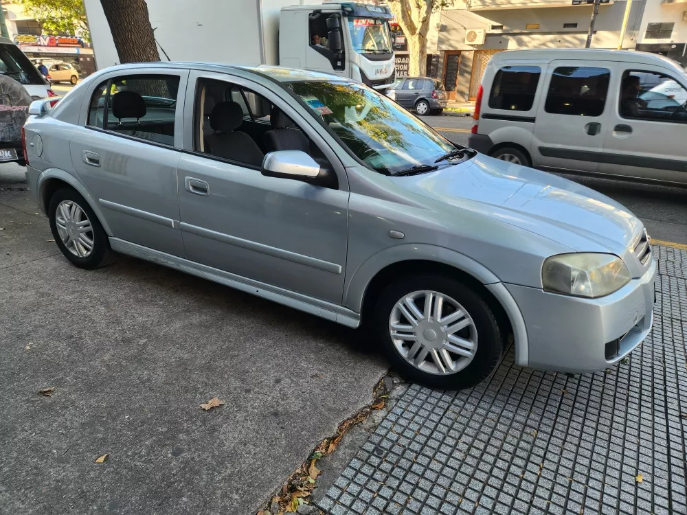 Chevrolet Astra 2.0 Gls