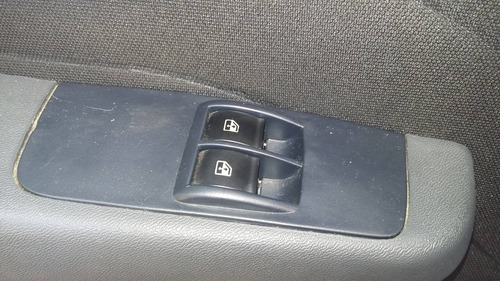 Fiat Siena 1.0 El Flex 4p Completo Em Perfeito Estado