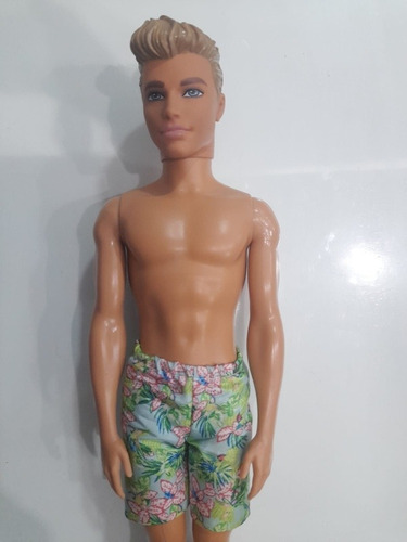Ken Barbie Del Año (2015) Mattel. 