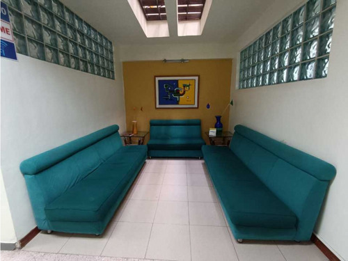 Clínica En Venta El Viñedo Om-7306944