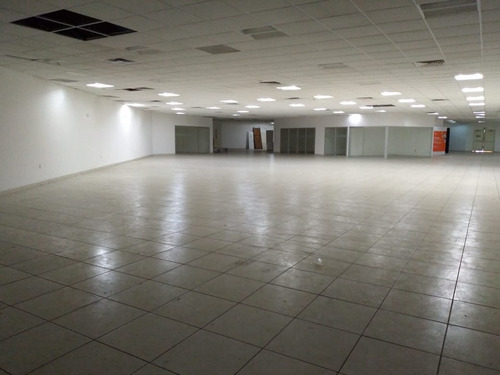 Venta De Edificio Con Doble Frente Y Uso Comercial Miraval Cuernavaca Morelos