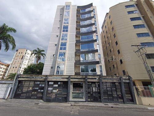 Apartamento En Venta El Bosque Las Delicias Maracay Estef 23-14150