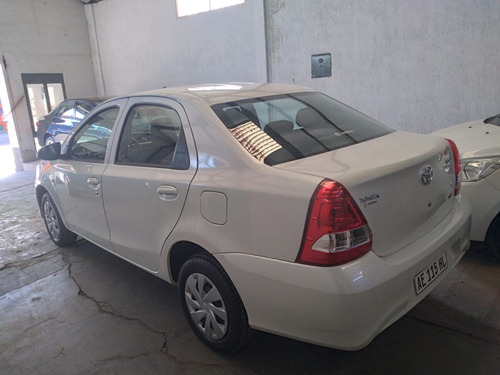 Imagen 4 de 4 de Toyota Etios 1.5 X 2020. Excelente Estado (11.900 Km)