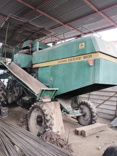 Maquina Combinada John Deere
