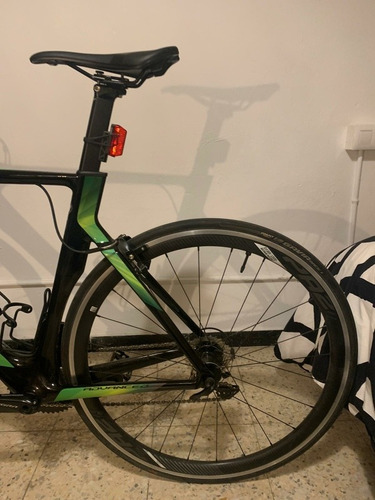 Bicicleta Giant Propel Advance 1