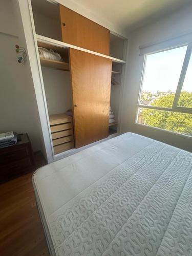 Departamento En Alquiler De 2 Amb. En Flores