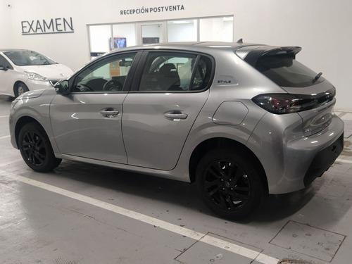 Imagen 12 de 18 de Peugeot 208 Style 1.6