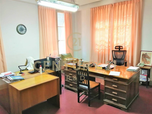 Imagen 7 de 15 de Venta De Oficina Con 254mts2 Y 1e, En Calle Dieciocho, Sa...