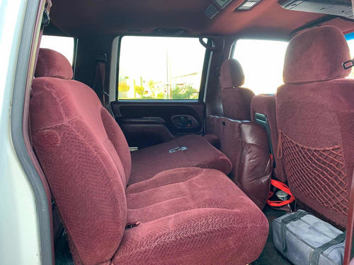 Imagen 12 de 15 de Chevrolet Suburban 1999 M Piel Aac At