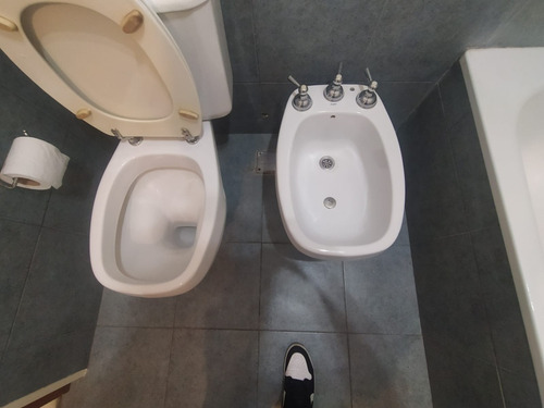 Excelentes Departamento Céntrico 3 Ambientes Con Gran Jardin