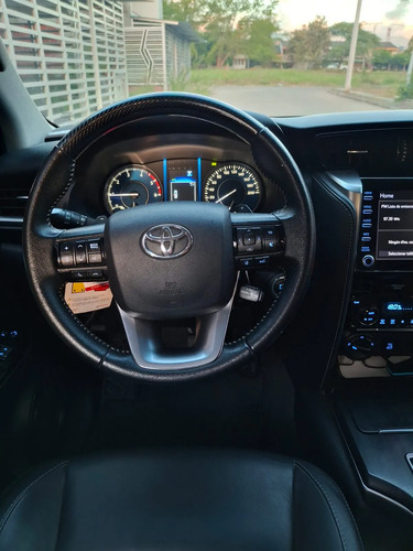 Toyota Fortuner 2.8l