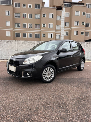 Renault Sandero 1.6 16v Privilège Hi-flex Aut. 5p