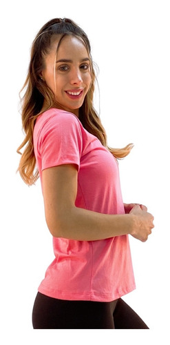 Imagen 1 de 5 de Outlet Remera Lina Polycotton Escote En V - Aerofit Sw