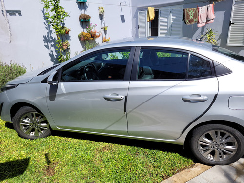 Toyota Yaris 1.5 107Cv Xls Pack Cvt Sedan