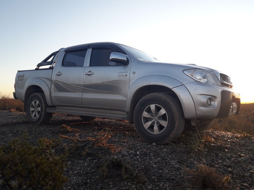 Toyota Hilux 3.0 I Srv Cab Doble 4x4 (2009) 2010