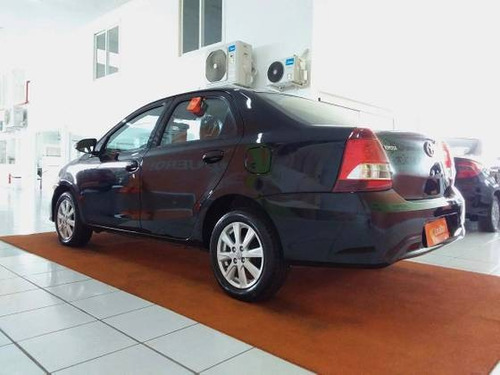 Imagem 6 de 9 de Toyota Etios 1.5 X Plus Sedan 16v Flex 4p Automático
