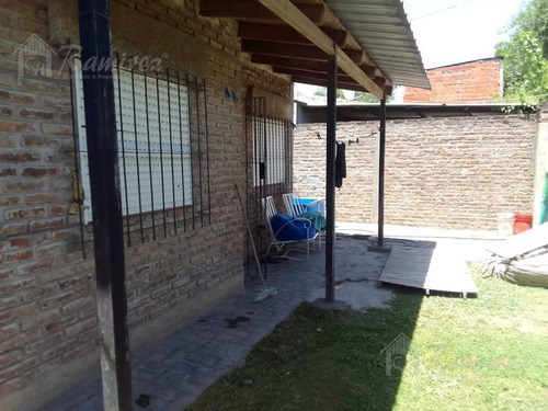 Casa 3 Ambientes En Venta - General Rodriguez
