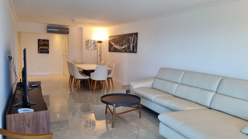 Imagen 9 de 28 de Alquiler Temporario De Apartamento De 3 Dormitorios En Edificio Miami Boulevard Ii - Punta Del Este, Mansa