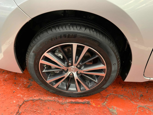 Imagen 12 de 13 de Toyota Corolla 1.8 Le Cvt Aut Ac 2017