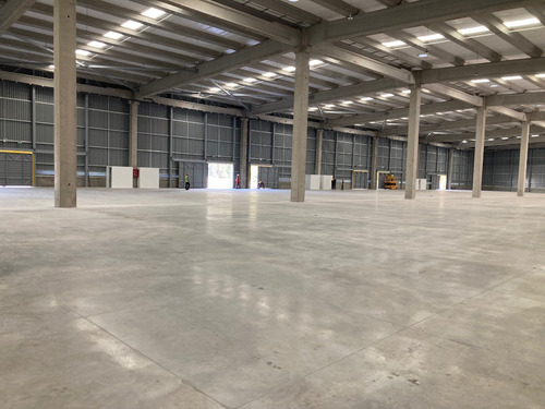 Arriendo Bodega Avda. Pdte. Jorge Alessandri Rodriguez