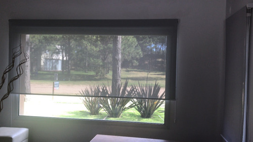 Imagen 3 de 9 de Cortina Roller Doble Blackout + Sunscreen 5% Usa A Medida