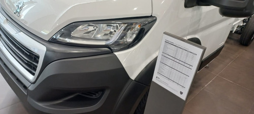Imagen 8 de 15 de Peugeot Boxer Preminm 2.2 Chasis