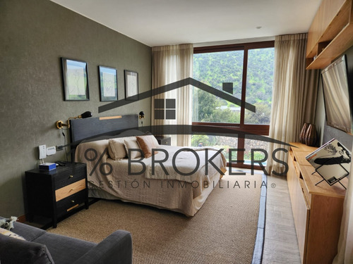 Increible Casa En Exclusivo Condominio De Lo Barnechea
