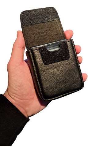 Funda Estuche Cuero Para Motorola Razr 60 Cinturón Pasacinto Negro Para Guardar El Celular Con Protección Puesta Dentro De La Funda De Cuero (silicona, Tpu, Goma)