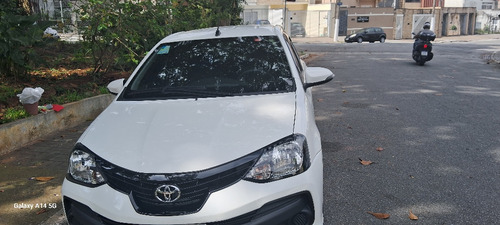 Toyota Etios 1.5 X Plus 16v Aut. 5p