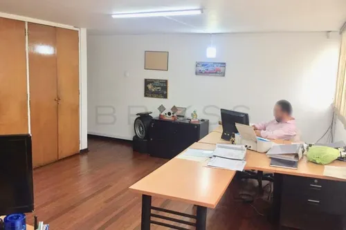 Oficina En Arriendo En Polo Club. Cod A5482