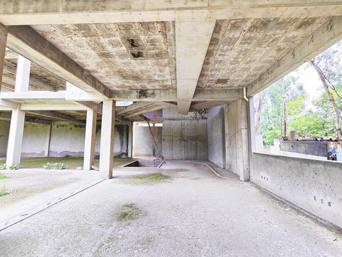 Terreno Con Construcción En Venta En El Sur