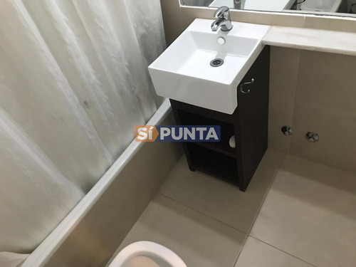 Imagen 9 de 13 de Alquiler Apartamento En Manantiales 2 Dormitorios