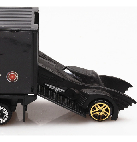 // 1 Batman Y Batmobile Kids En Escala 1:64