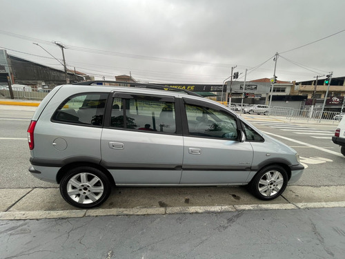 Chevrolet Zafira Zafira Elegance 2.0 (Flex) (Aut)