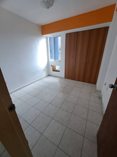 Apartamento En Venta En Resd Gran Parque Ii Valles De Camoruco