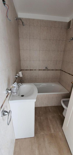 Imagen 10 de 17 de Departamento En Venta En Ramos Mejía Sur