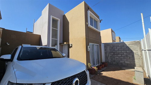Casa Semiamoblada 3h 2b En Arriendo En Villa San Luis Ovalle
