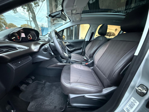 Peugeot 2008 1.6 Feline