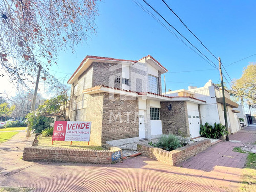 Casa En Venta Rosario  Alberdi