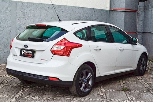 Focus S 1.6 Flex Automático 2013/14 Completo 4pneus Michelin