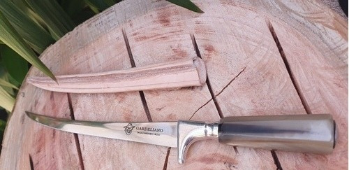 Cuchillo Gardeliano Filetero 15cm De Hoja C/guampa 