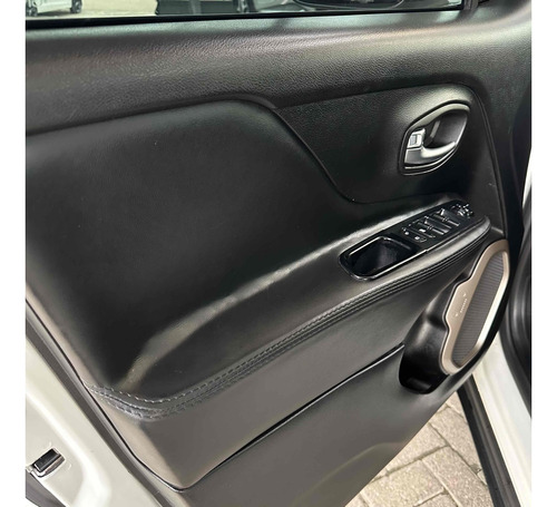 Jeep Renegade 2.0 16V TURBO DIESEL LONGITUDE 4P 4X4 AUTOMÁTICO
