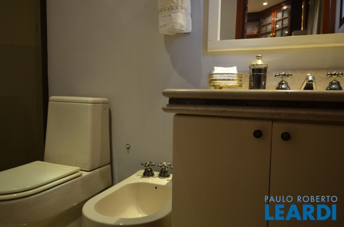 Imagem 8 de 15 de Apartamento - Panamby - Sp - 617871
