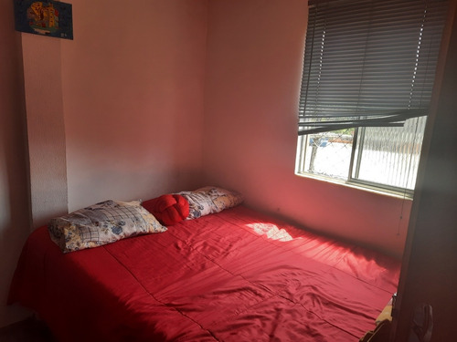 Imagem 5 de 14 de Casa De 4 Quartos E 2 Banheiros